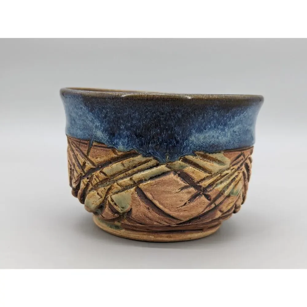 Mid Century Modern Pottery Craft Stoneware Bowl Incised Geometric Bowl 5.5